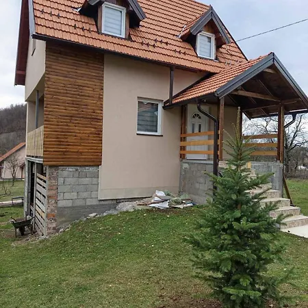 Cardak Na Padini Zlatibora *