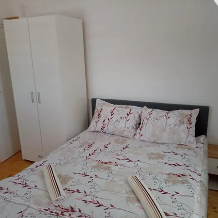 Nyaraló Cardak Na Padini Zlatibora *