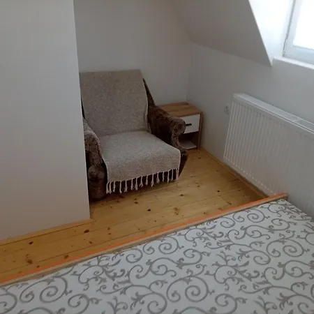 Cardak Na Padini Zlatibora 度假居