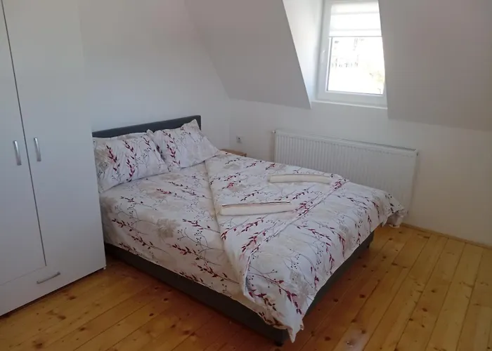 Nyaraló Cardak Na Padini Zlatibora Ravni